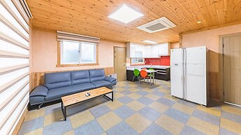 Namyangju Sansokcamping Glamping&caravan