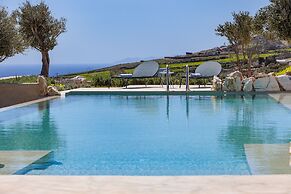 Villa Thita Estate Complex