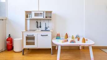 Ganghwa Hi Mom Kids Family Pension Black