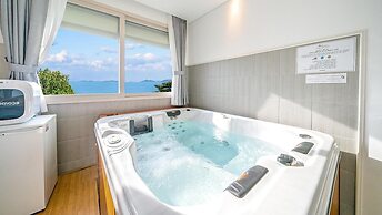 Ganghwa Hi Mom Kids Family Pension Black