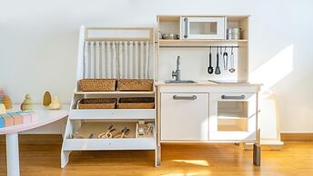 Ganghwa Hi Mom Kids Family Pension Black