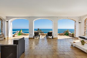 2750 Villa Petra by Barbarhouse