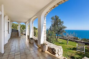 2750 Villa Petra by Barbarhouse