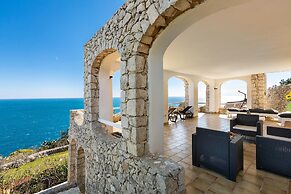 2750 Villa Petra by Barbarhouse