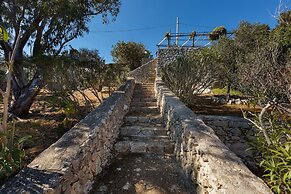 2750 Villa Petra by Barbarhouse