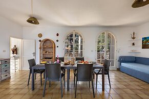 2750 Villa Petra by Barbarhouse