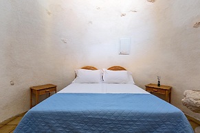 2750 Villa Petra by Barbarhouse