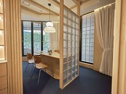 UH Suite Seoul Square