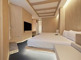 UH Suite Seoul Square