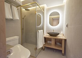 UH Suite Seoul Square