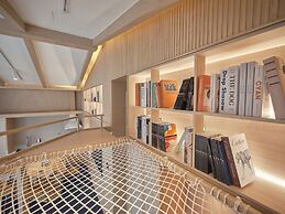 UH Suite Seoul Square