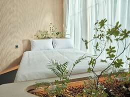 UH Suite Seoul Square