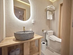 UH Suite Seoul Square