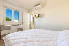 2508 Villetta Blanca by Barbarhouse