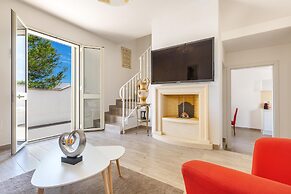 2508 Villetta Blanca by Barbarhouse