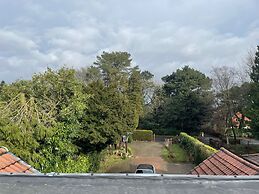Studio/lickey Hills/near Attractions/garden/petok