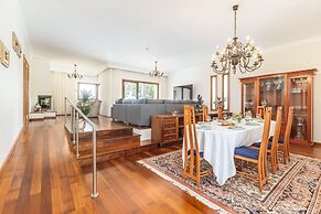 Stunning 6-bed House in Brito, Guimaraes