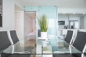 Modern Brickell Condo With Ocean City Views