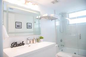 Modern Brickell Condo With Ocean City Views