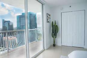 Modern Brickell Condo With Ocean City Views