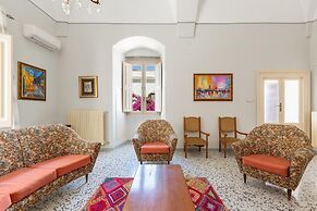 2043 Antica Dimora Stasi by Barbarhouse