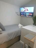 Cosy & Comfortable 2 Bedroom Annex New Build 2022