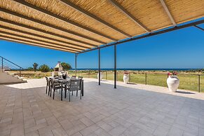2475 Villa Pietra del Sole by Perle di Puglia