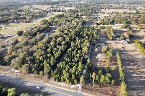 Ranch Home w Games Hot Tub and Beautiful Scenery