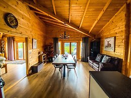 Beautiful 3-bed Luxury Private Lodge in York