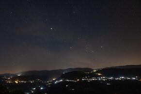 Maison de la Vallee Private Guest House Great View