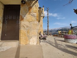 Maison de la Vallee Private Guest House Great View