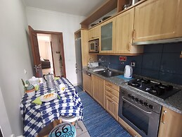 Oliveira's Atlantic View - 2 bed apt Sleeps 6