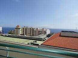 Oliveira's Atlantic View - 2 bed apt Sleeps 6
