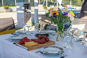 Trullo Delle Ginestre Private Pool