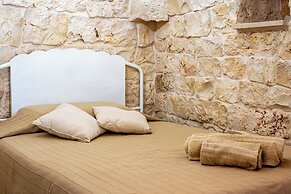 Trullo Delle Ginestre Private Pool