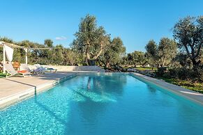 Trullo Delle Ginestre Private Pool