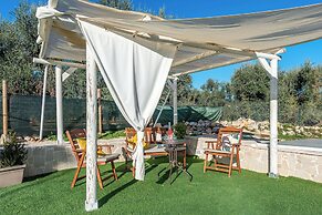 Trullo Delle Ginestre Private Pool