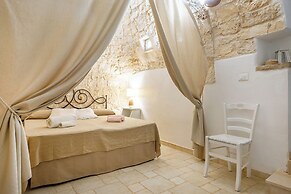 Trullo Delle Ginestre Private Pool