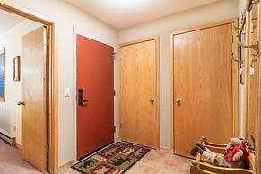 Ski Run #102 by Summit County Mountain Retreats