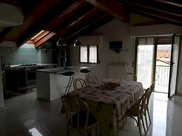 San Lazzaro 81 Mansarda