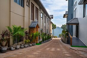 WelcomHeritage Parv Vilas Resort & Spa