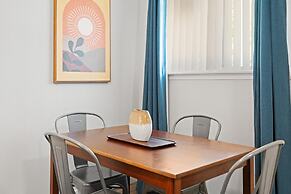 Stylish 1BR Near UT Highland Evonify