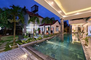 Legend Oasis Boutique Hoi An Hotel