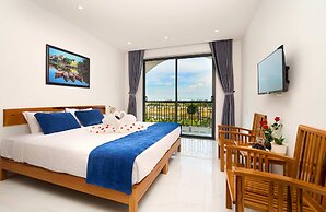 Legend Oasis Boutique Hoi An Hotel