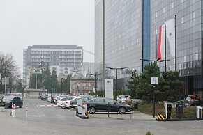 Lumina apart near Cinema Museum