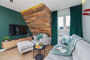 Salamandra Apartment by Renters Prestige