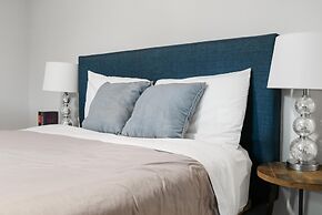 Stylish 1BR Near UT Highland Evonify