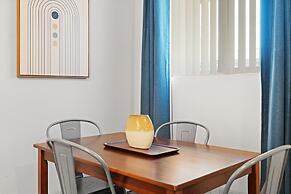 Stylish 1BR Near UT Highland Evonify