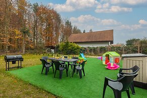 House Ostoya Wrzosowo by Renters