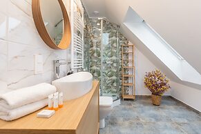 House Ostoya Wrzosowo by Renters